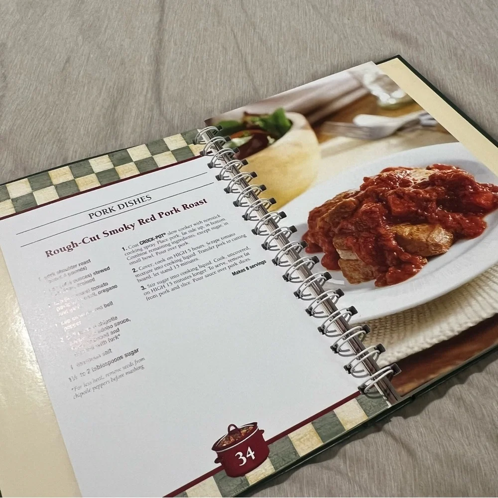 Crock-Pot 5 Ingredients or Less Cookbook Recipes | Slow Cooker Comfort Meals